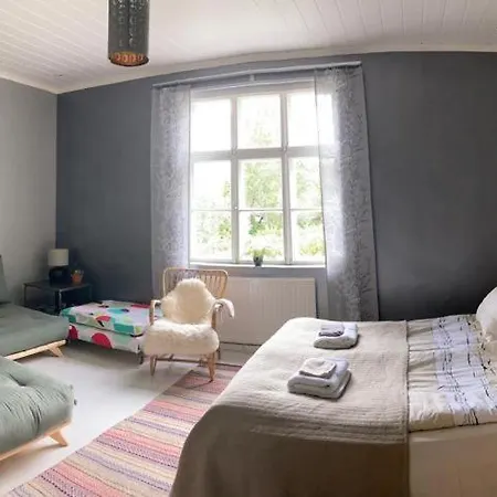 Scandinavian Style Wooden House Flat Apartamento *